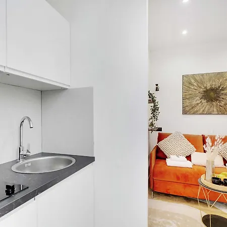 Elegant - 2p - Place Pigalle Apartment